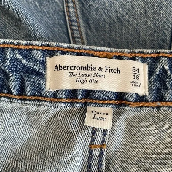 Abercrombie Curve Love High Rise Loose Short Medium Wash Size 34/18