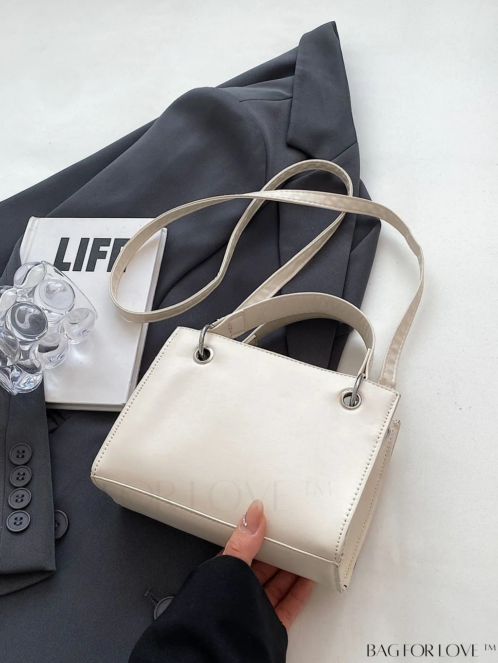 BagForLove - Minimalist Chic Tote: Solid Color & Timeless Style