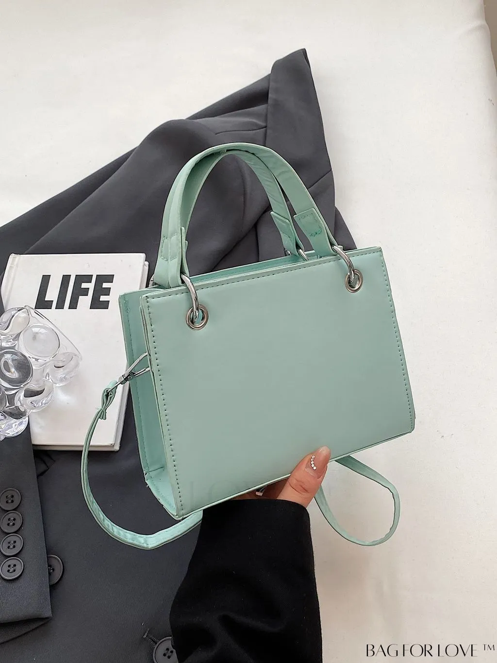 BagForLove - Minimalist Chic Tote: Solid Color & Timeless Style