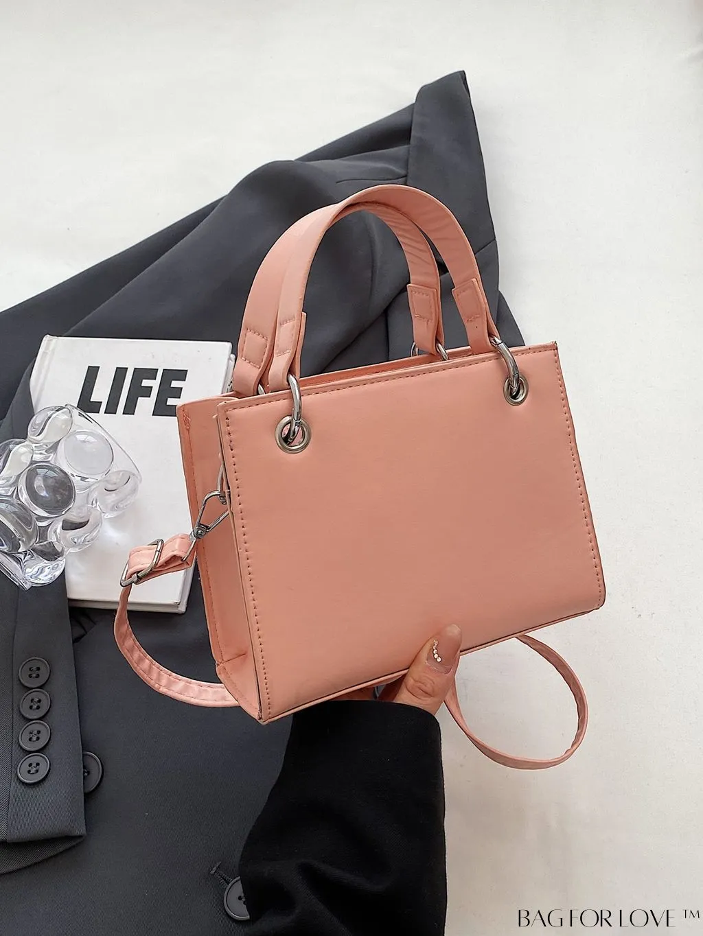 BagForLove - Minimalist Chic Tote: Solid Color & Timeless Style