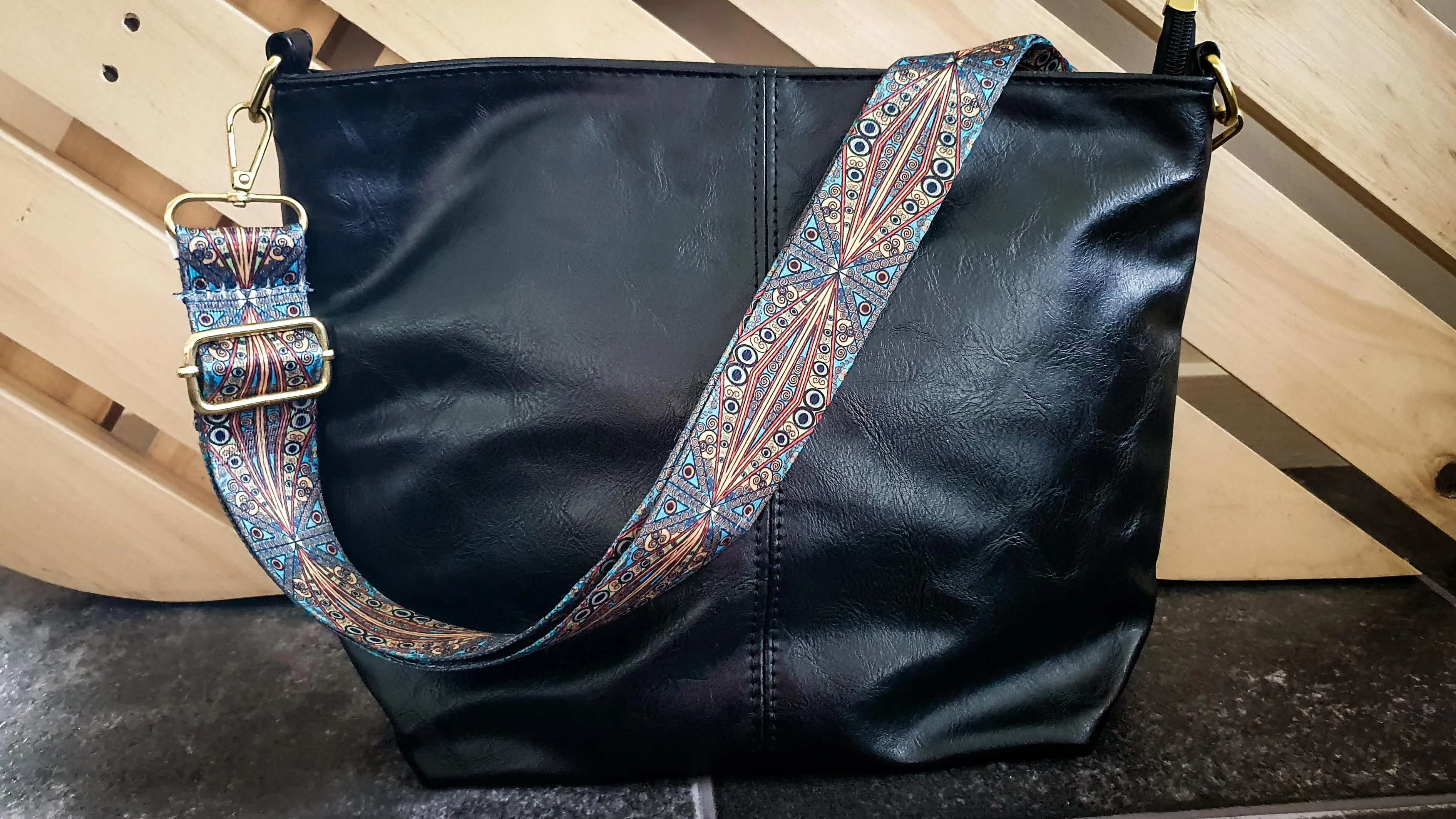 Crossbody/Shoulder Bag