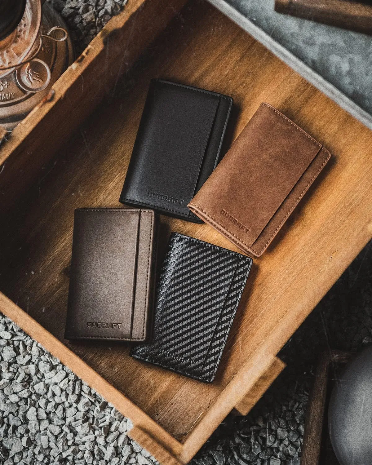 DUGRAFT Mens Bifold Card Holder with POP UP Credit Card Ejector RFID Blocking, ID Window and 2 Extra Card Slots, Gift Box Packed, Coffee Brown