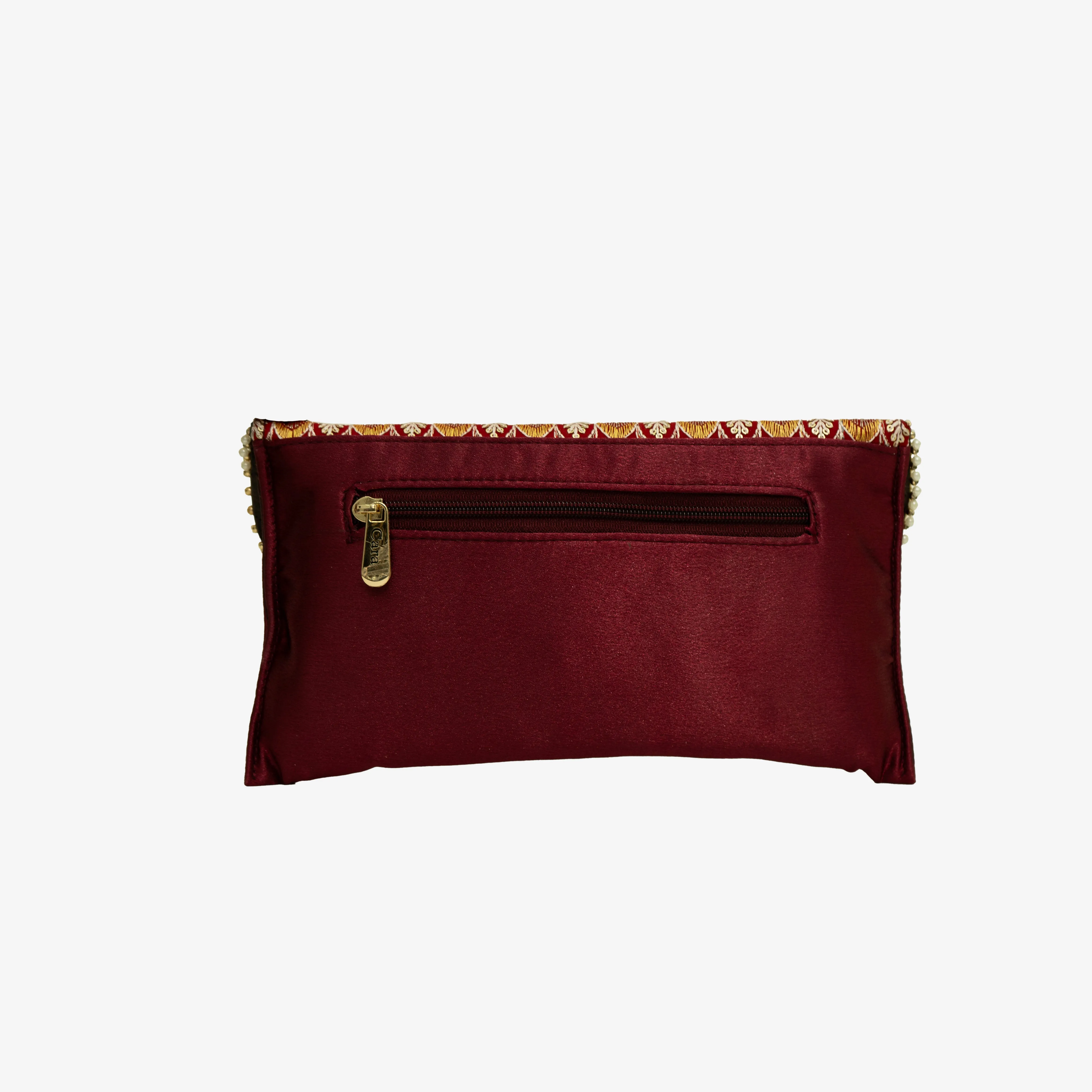 Embroidered Splendor clutch | Cara