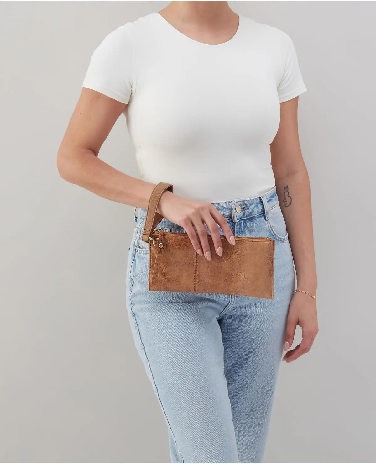 HOBO Vida Wristlet