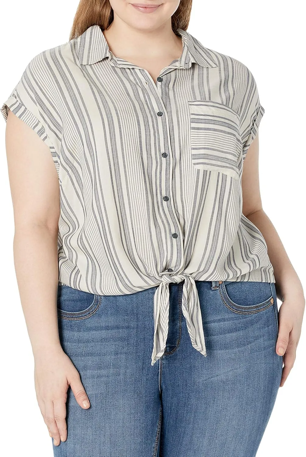 Jessica Simpson Women's Robyn Tie Front Button Down Shirt