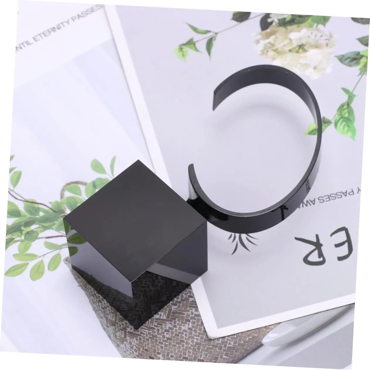 KESYOO 2 Pcs Bangle Holder Bracelets Log Watch Holder Hanger Necklace Holder Display Kit Display Stands Monitor Chain Bracelet Watch Bracelet Holder Stand Velvet Winder Black