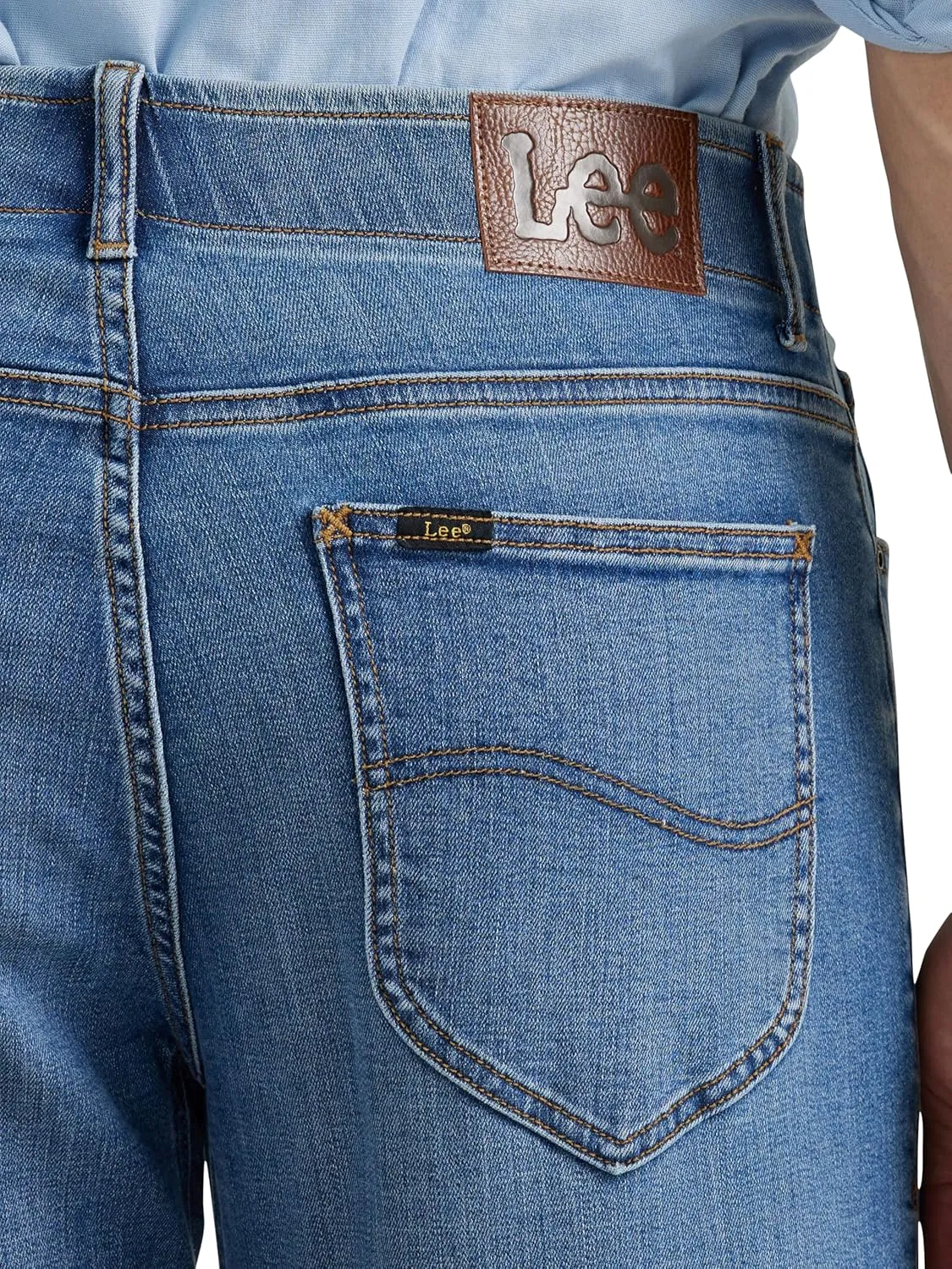 Lee Men's Extreme Motion Regular Straight Jean
