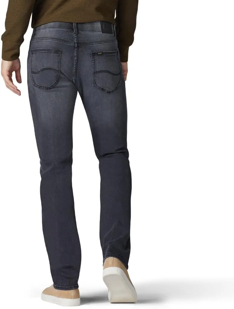 Lee Men's Extreme Motion Slim Straight Jean