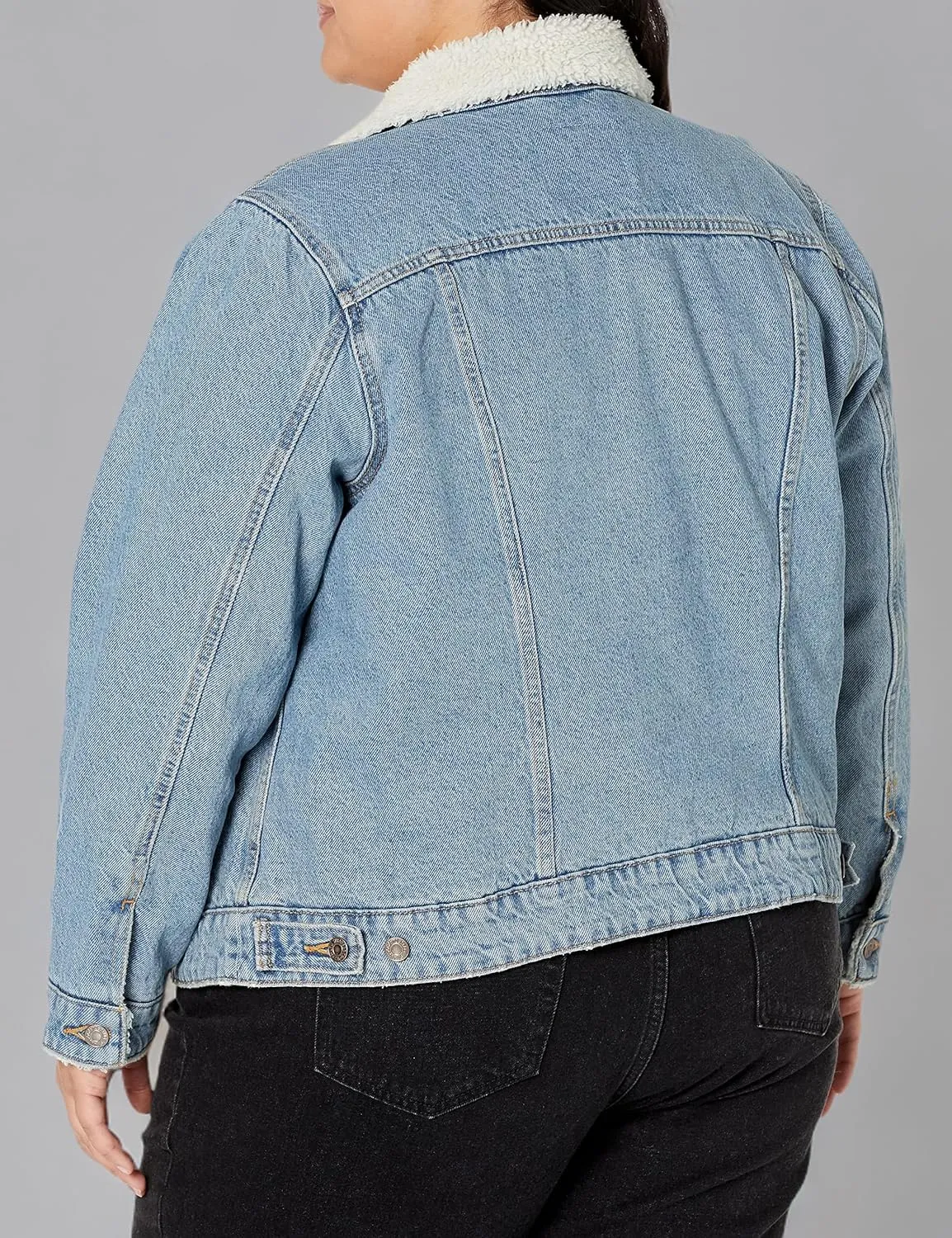 Levi's Women's Original Sherpa Trucker Jacket