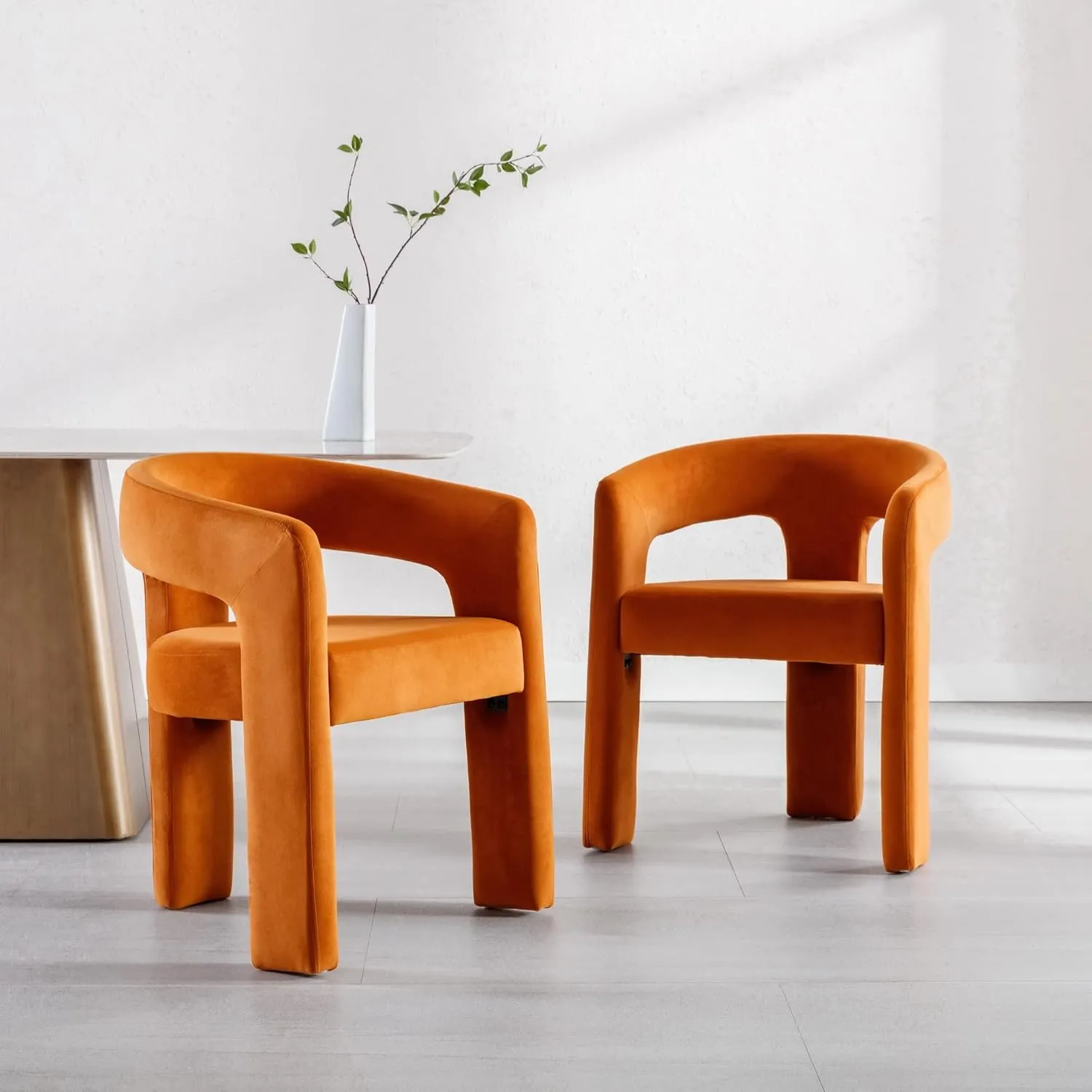 Modern Dining Chair, Velvet Upholstered Barrel Kitchen Chair, Round Dining Chairs with Wooden Legs, Assembled Accent Armchairs for Dining Room/Living Room/Bedroom/Side, Orange
