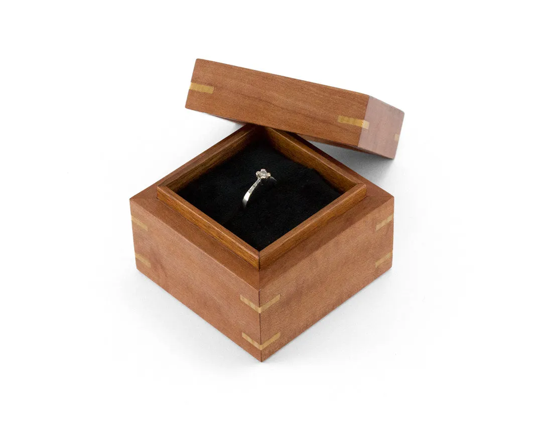 Proposal Ring Box - Myrtle