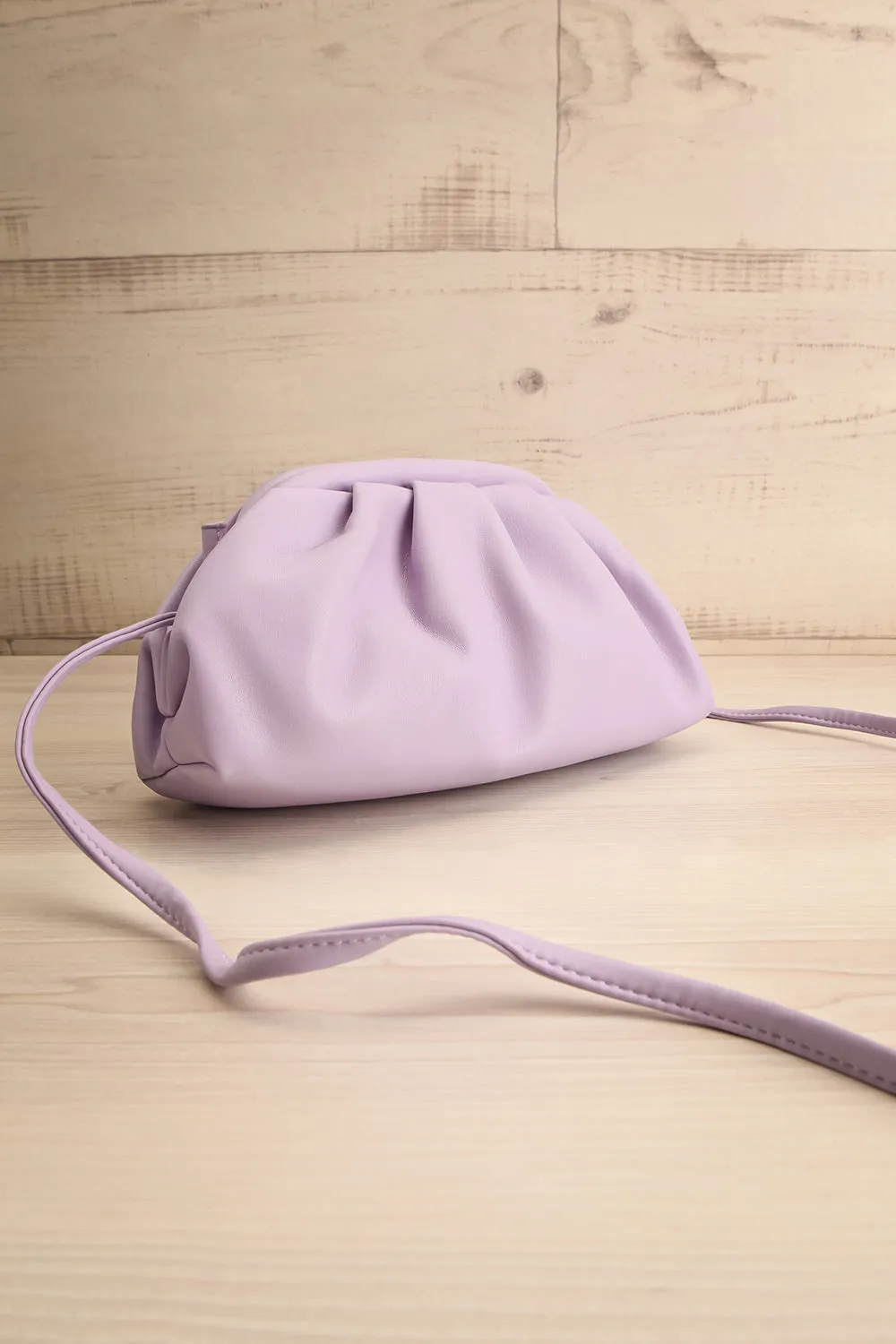 Ratibago Lilac | Faux-Leather Pouch Handbag