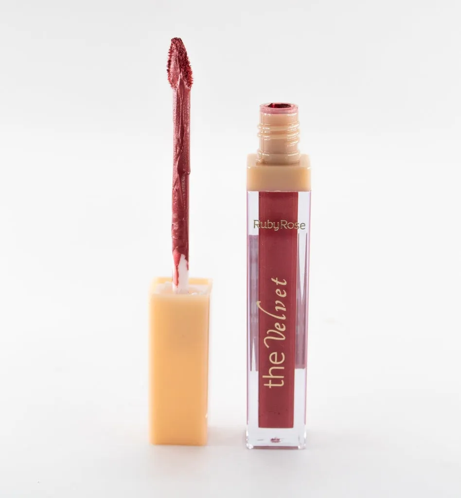 Ruby Rose The Velvet Gloss HB 562