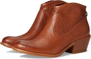Söfft Women's Aisley Perf Fashion Boot