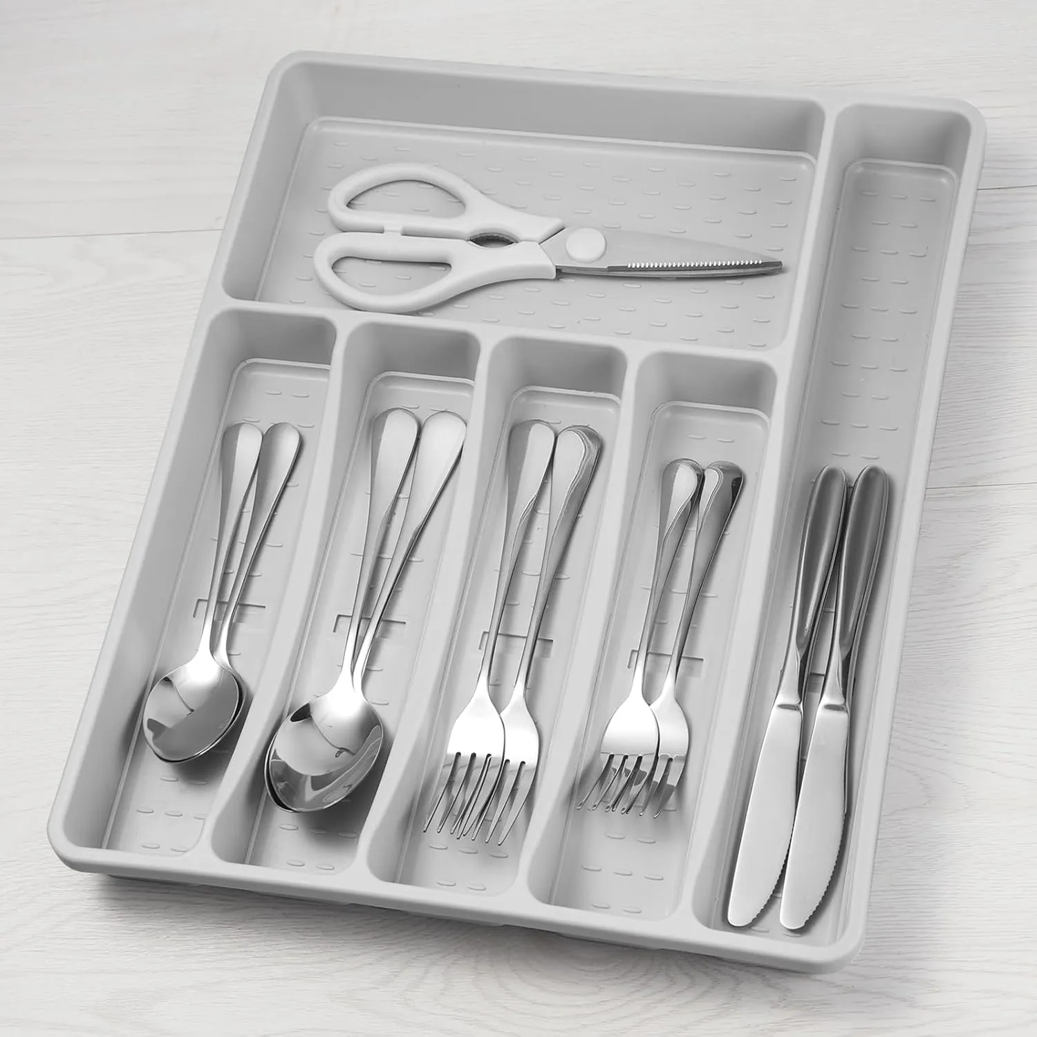 Silverware Organizer with Cutlery Icons，Silverware Tray for Kitchen Drawer，Plastic Flatware Tableware Cultery Drawer Organizer Utensil Organizer with Non-slip TPR Linings，6-Compartment，Grey