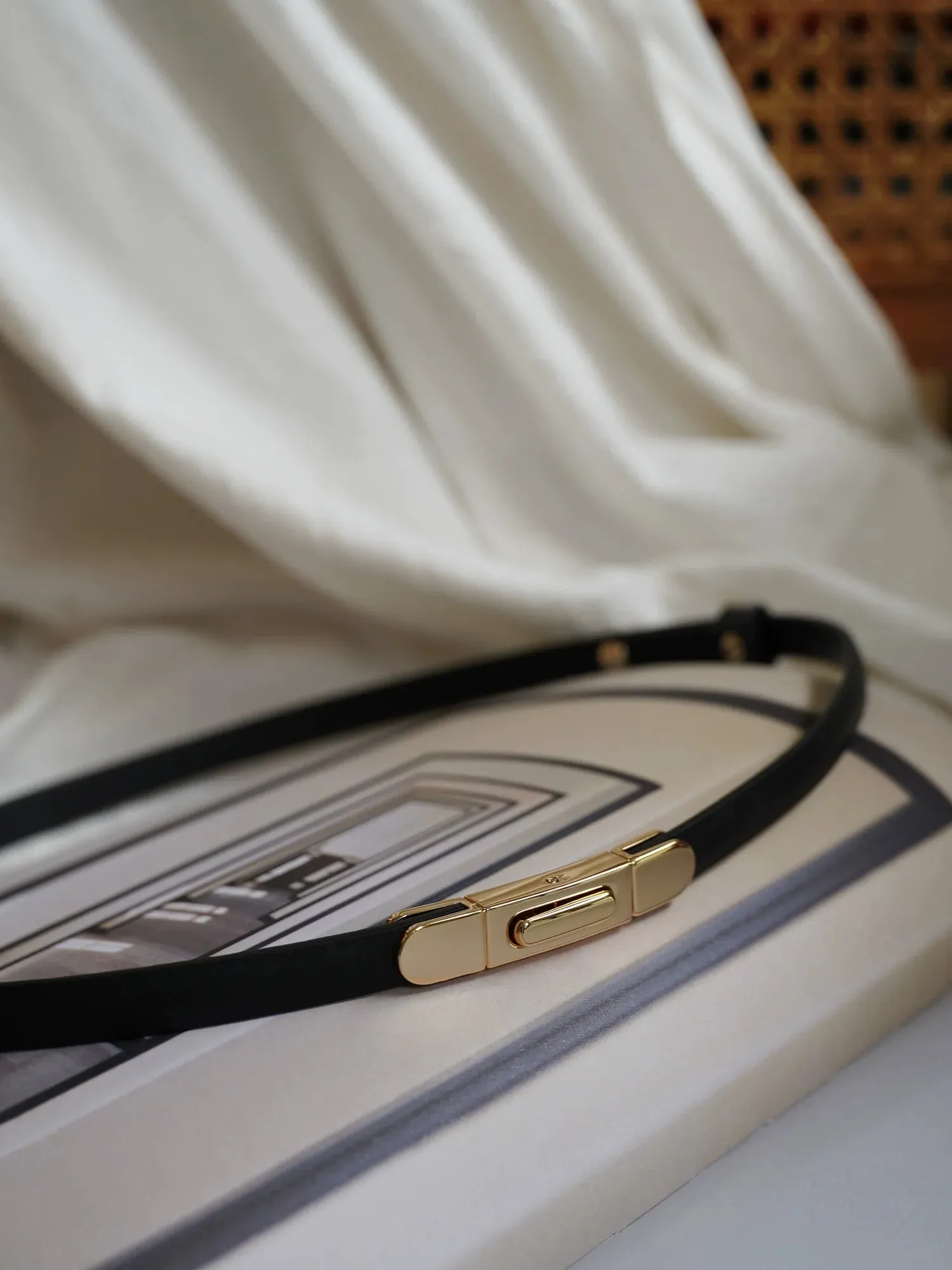 Slim Leather Waist Belt
