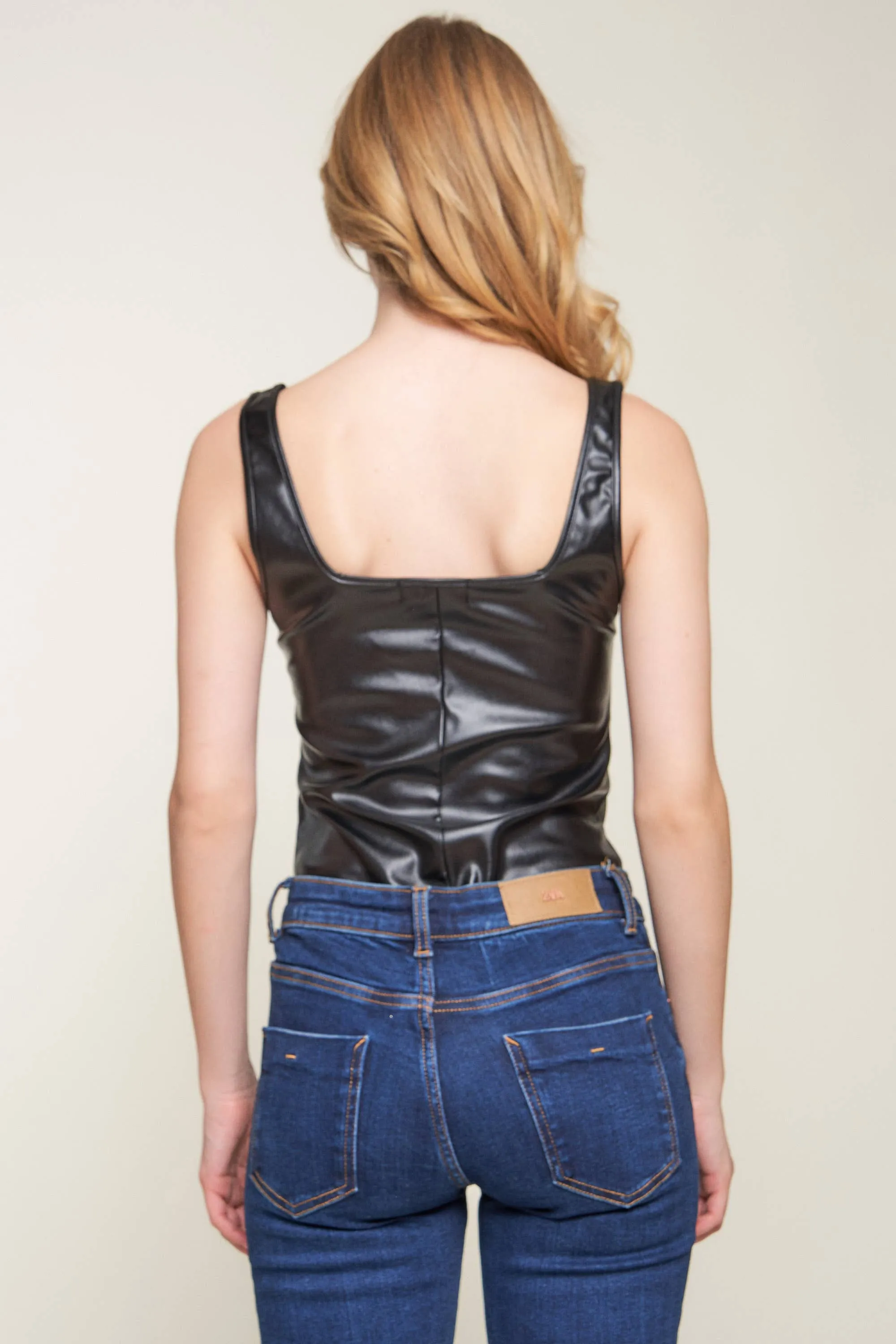 STRETCH PU FAUX LEATHER BODYSUIT: S / BROWN