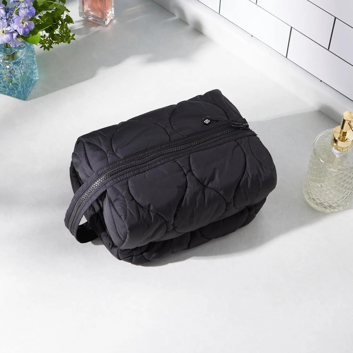 Women's Featherweight Hanging Organizer Travel Accessory