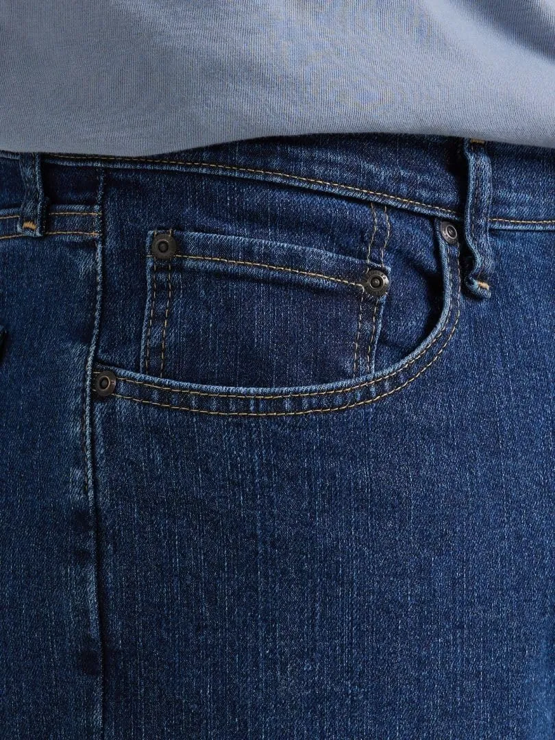 Wrangler Authentics Men's Comfort Flex Waist Relaxed Fit Jean
